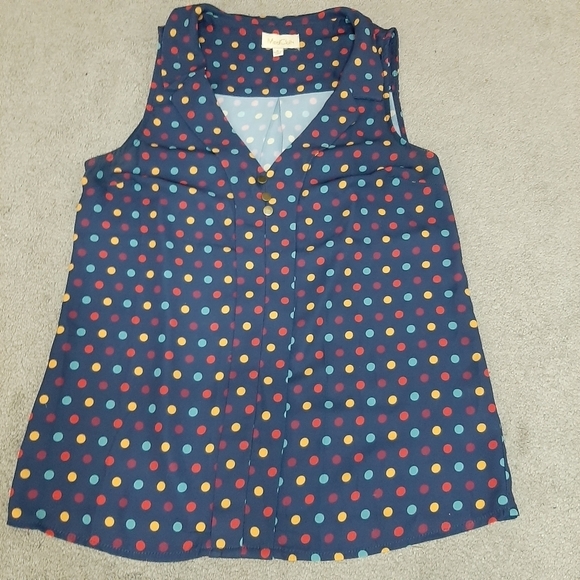 Modcloth Polka Dot V Neck Button Front Tank Top - Picture 3 of 10